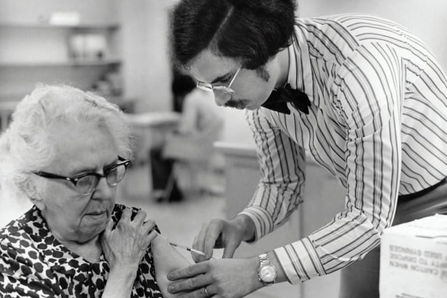 Odporność po zaszczepieniu przeciwko koronawirusowi